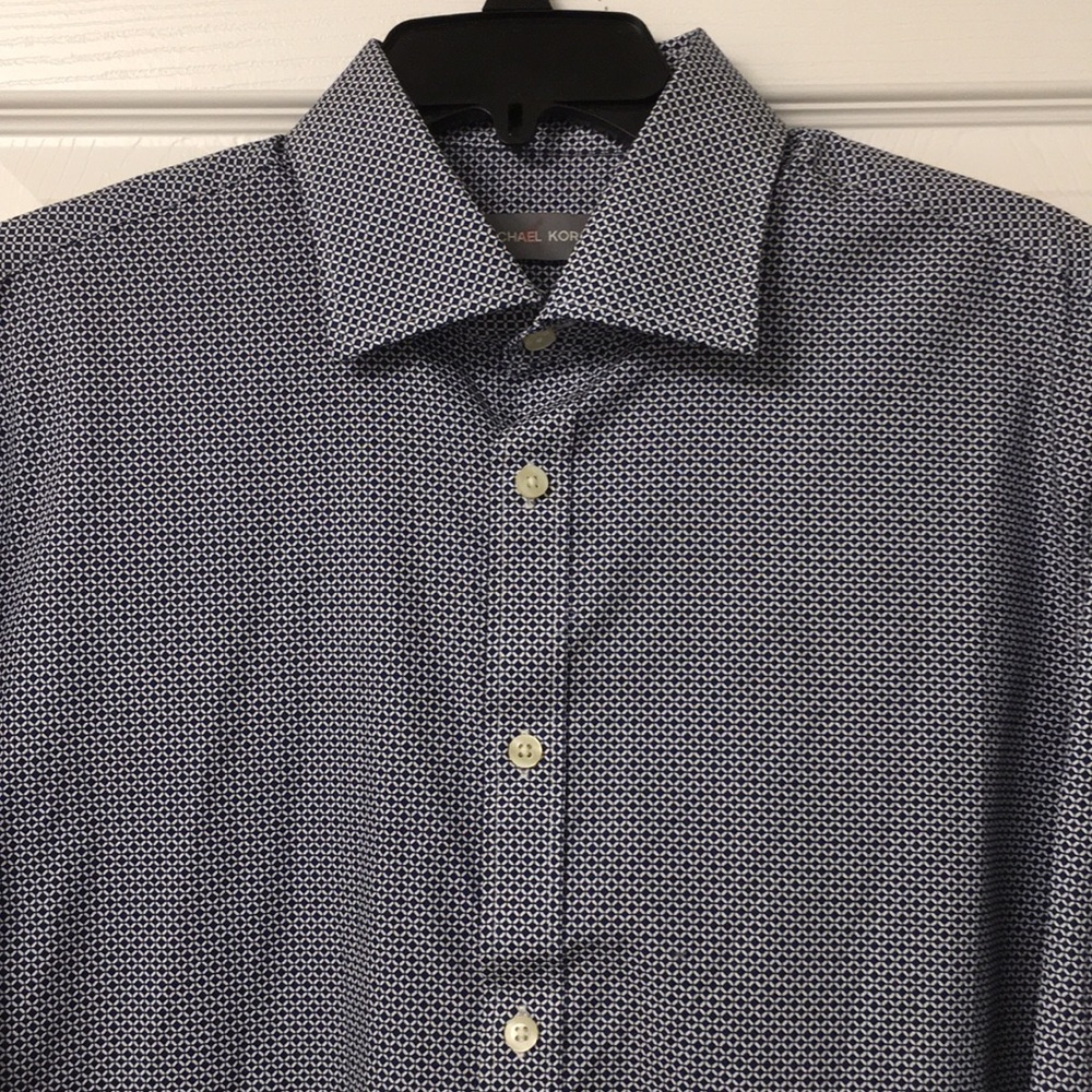 NWOT Micheal Kors Blue Geometric Men’s Long Sleeve